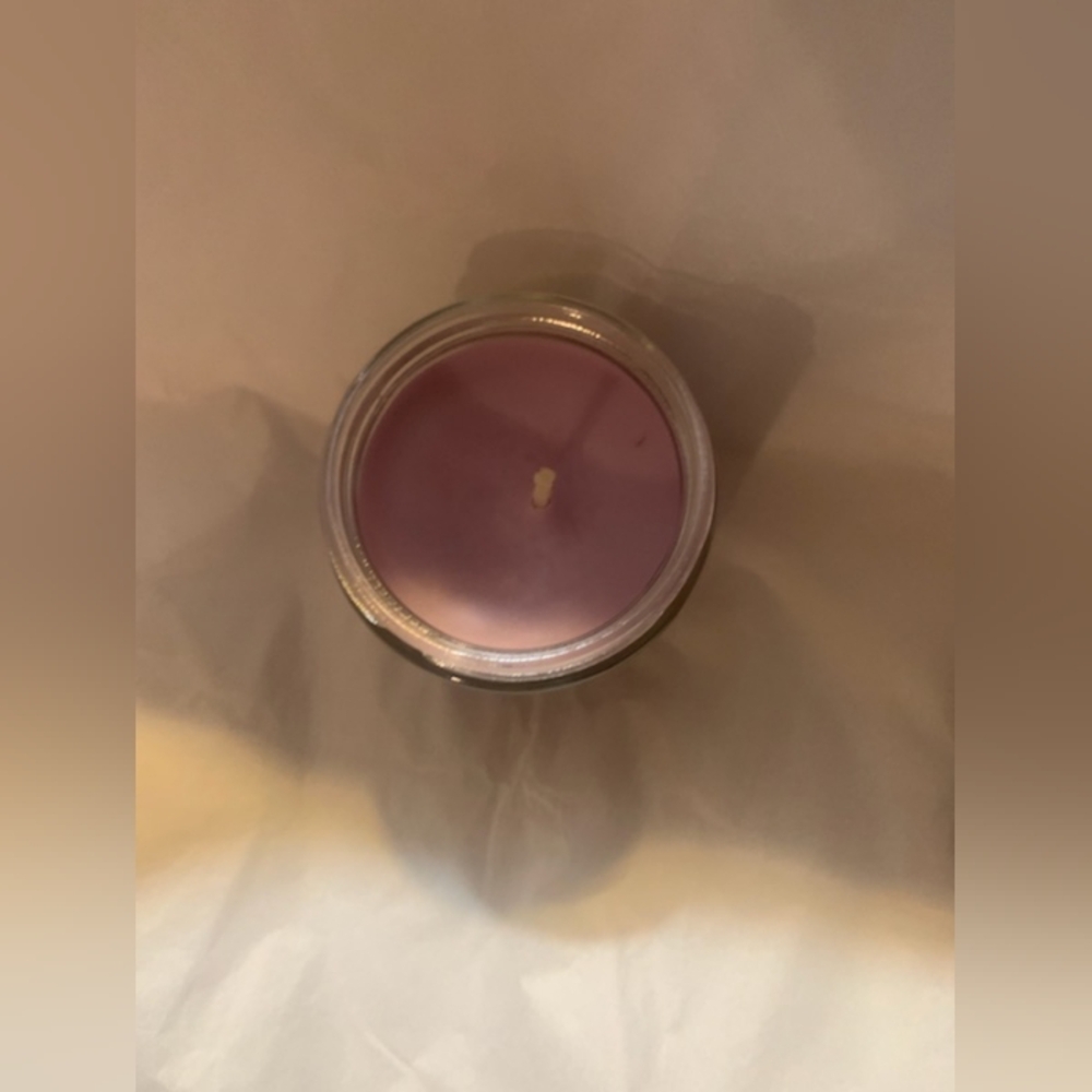 Bath & Body Works Berry Waffle Cone Candle Single Wick NWT - Picture 4 of 6